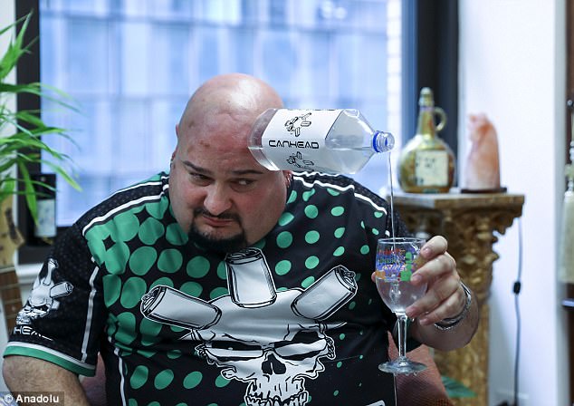 James Keeton has an extraordinary capability of his skin that allows him to stick cans and bottles to his head. HE was recently in Chicago during an interview while he poured water into a glass from a bottle suctioned to his head