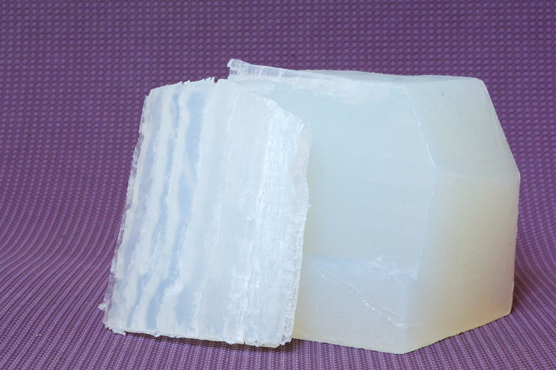 Где купить мыльную основу. Da Soap Crystal мыльная основа. Мыльная основа прозрачная. Мыльная основа белая и прозрачная. Прозрачное мыло.